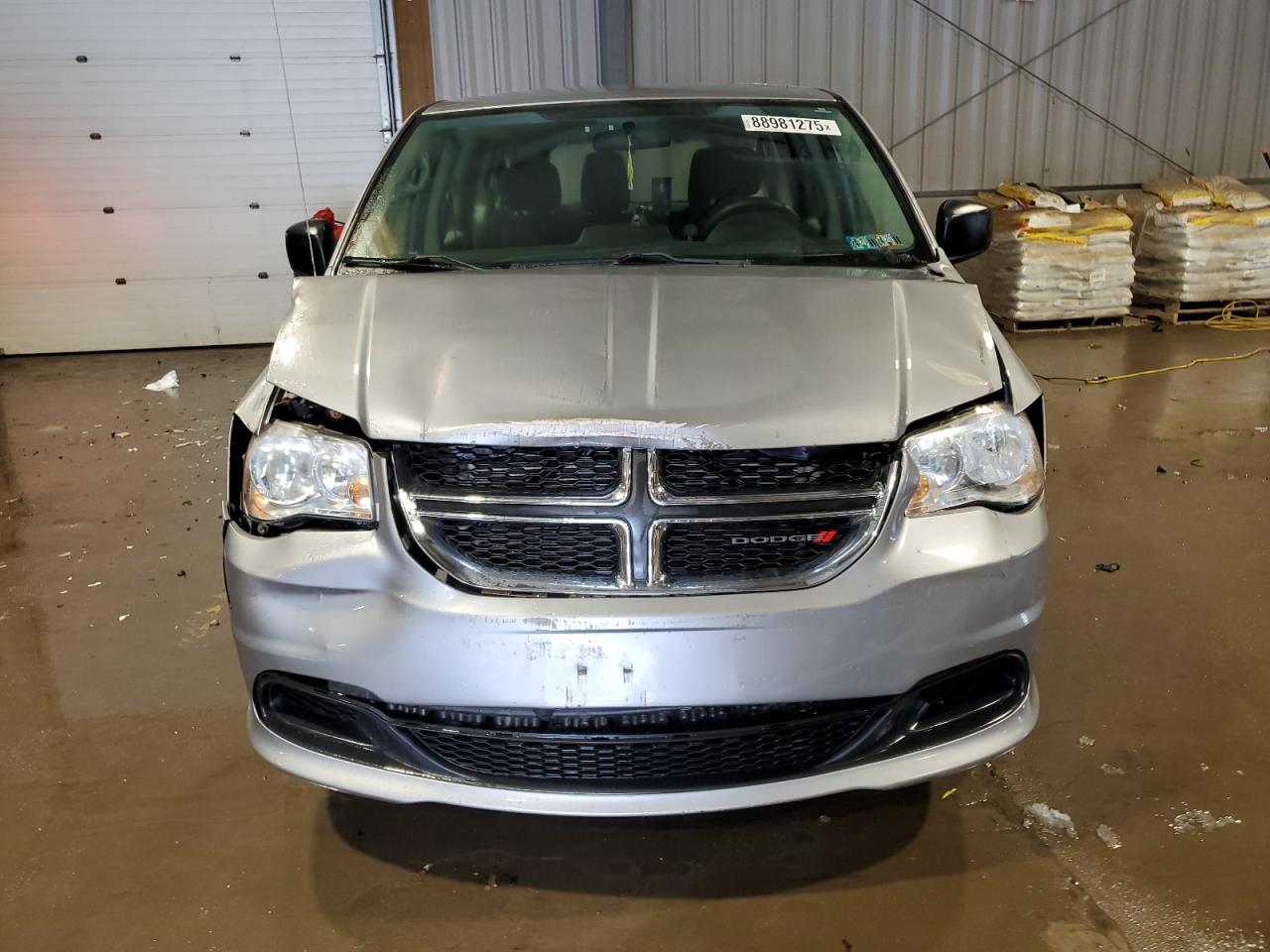 2014 Dodge Caravan - Image 5