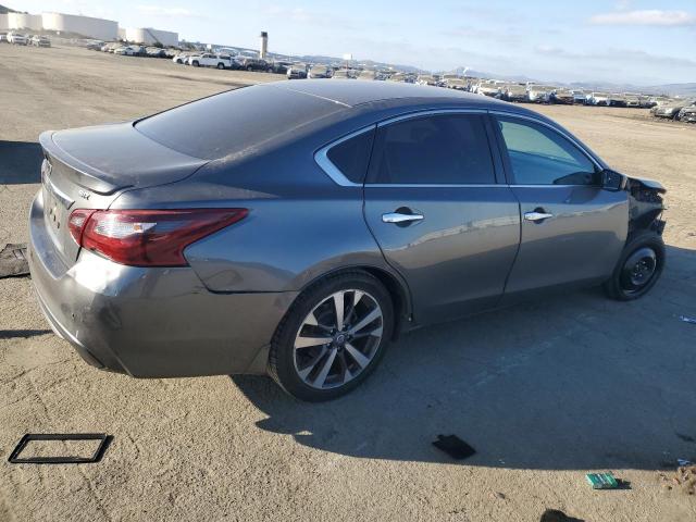  NISSAN ALTIMA 2017 Серебристый