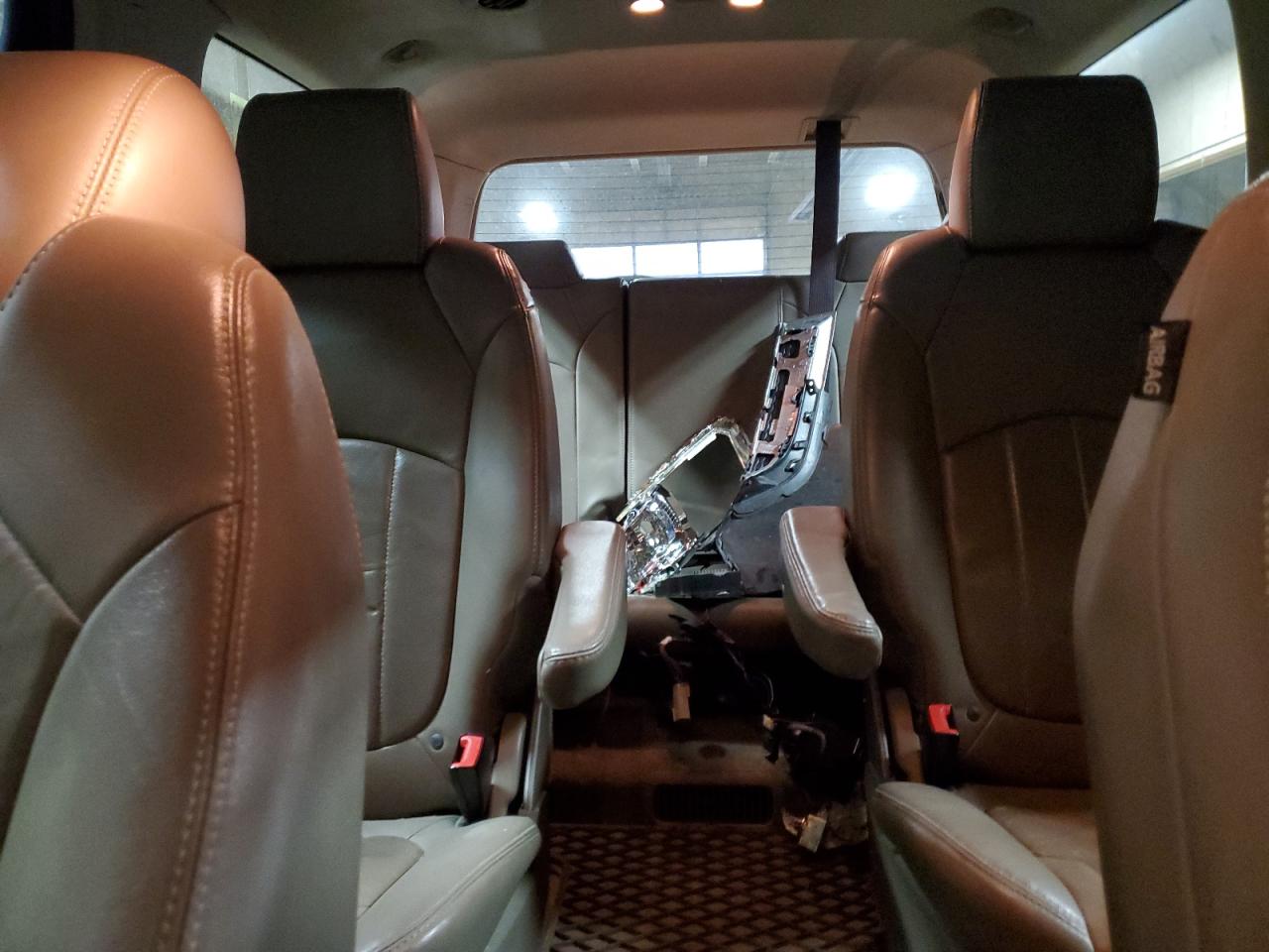 2016 GMC Acadia - Image 10
