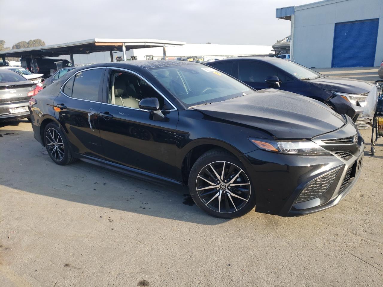 2024 Toyota Camry - Image 4