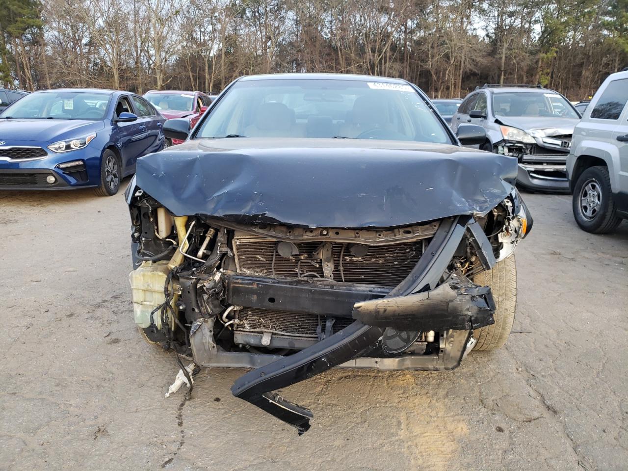 2011 Toyota Camry - Image 5