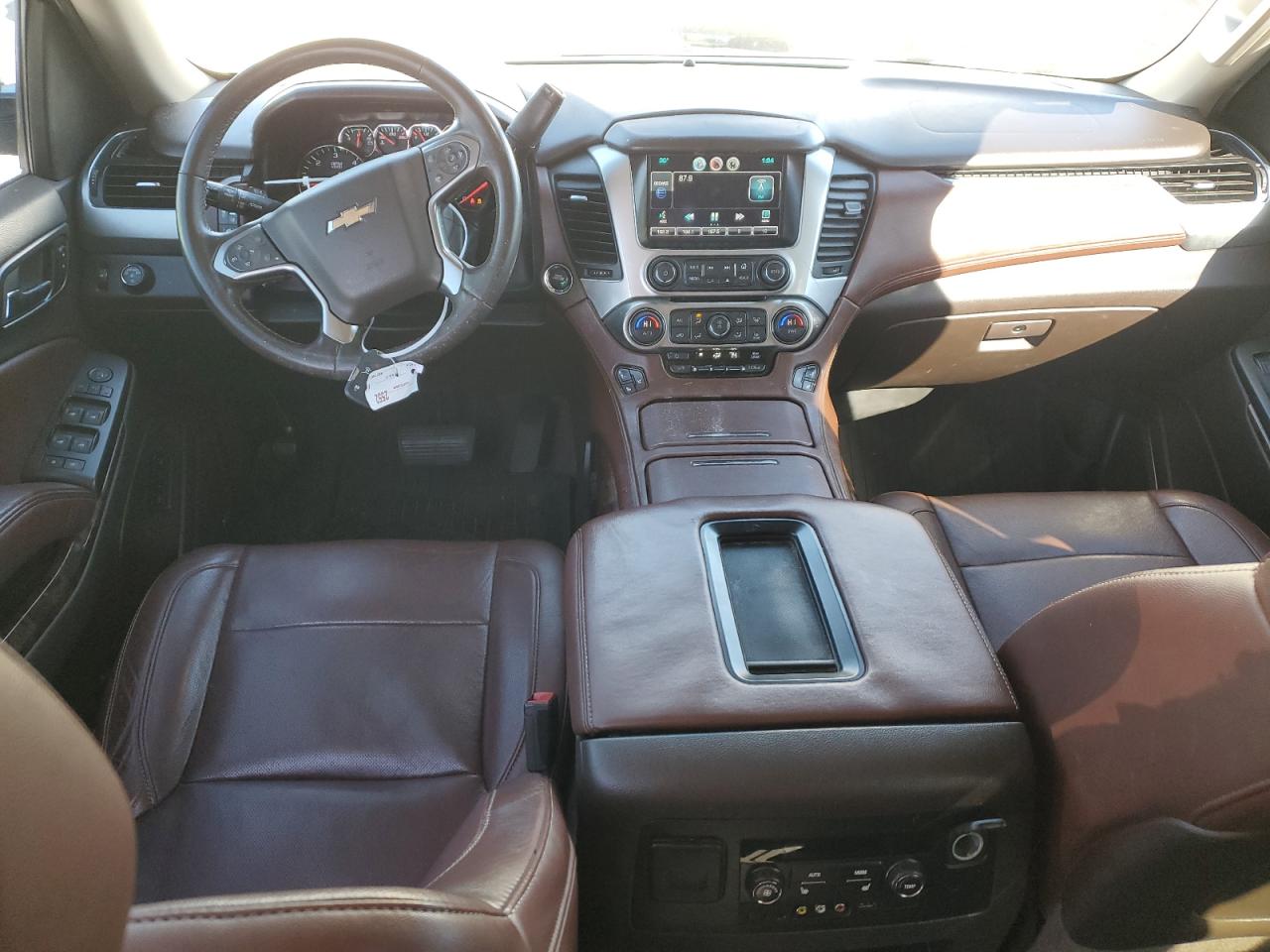 2015 Chevrolet Suburban - Image 8