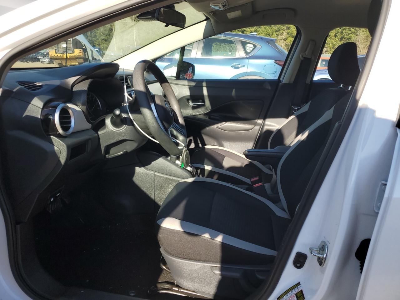 2020 Nissan Versa - Image 7