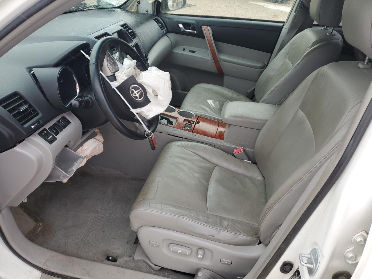 2008 Toyota Highlander - Image 7