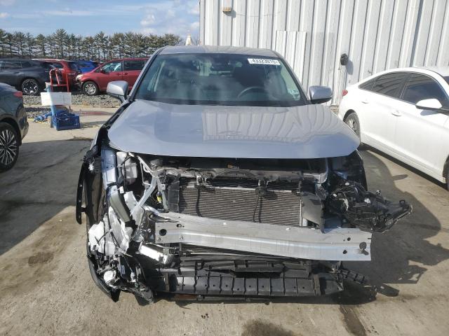 TOYOTA RAV4 2024 Серебристый