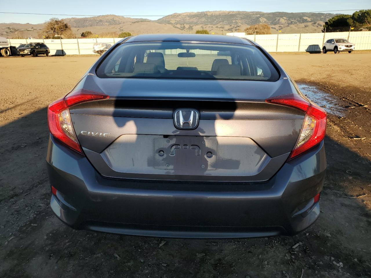 VIN 19XFC2F50GE213449 2016 HONDA CIVIC no.6