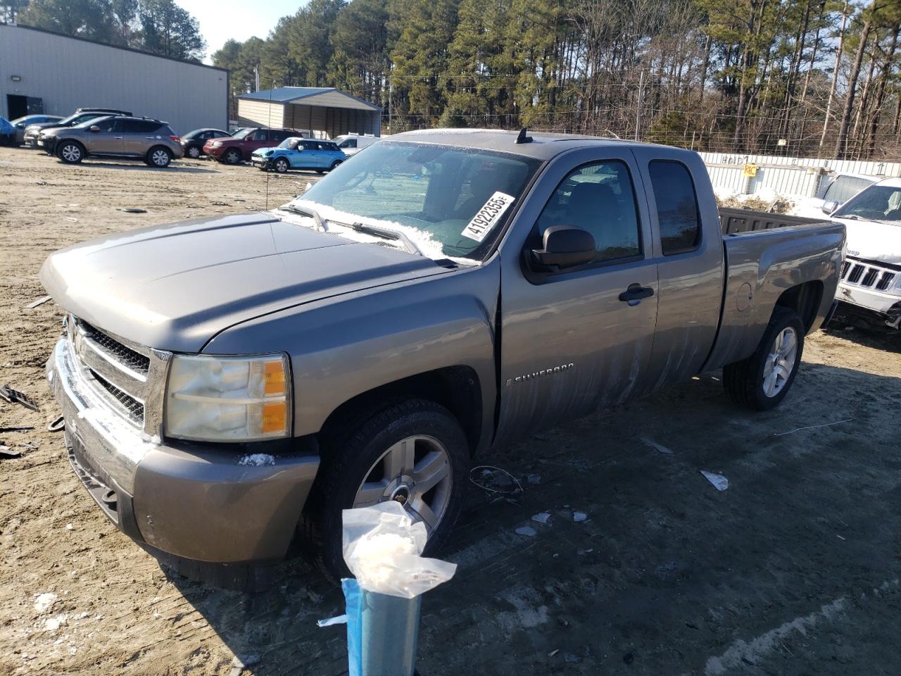 2008 Chevrolet Silverado - Image 1
