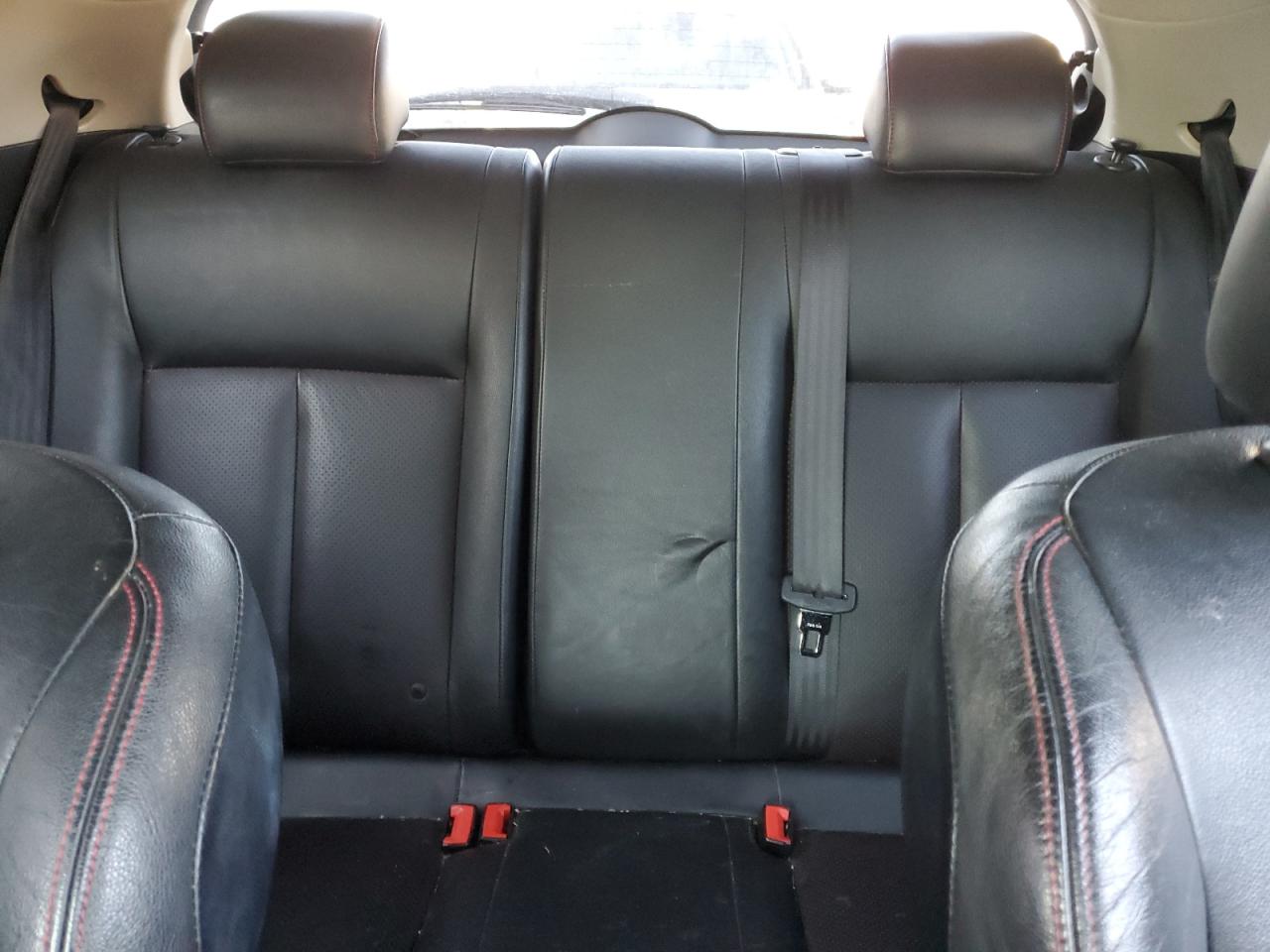 2011 Nissan Juke - Image 10