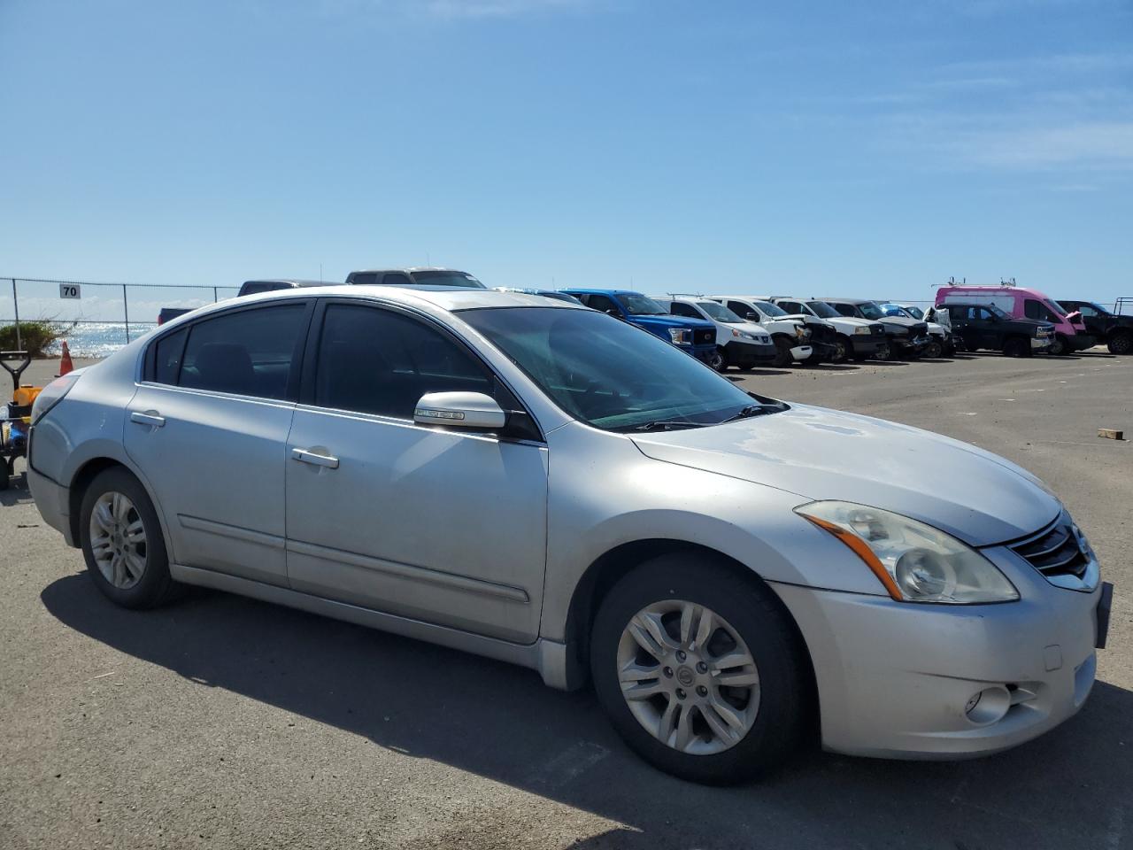2011 Nissan Altima - Image 4