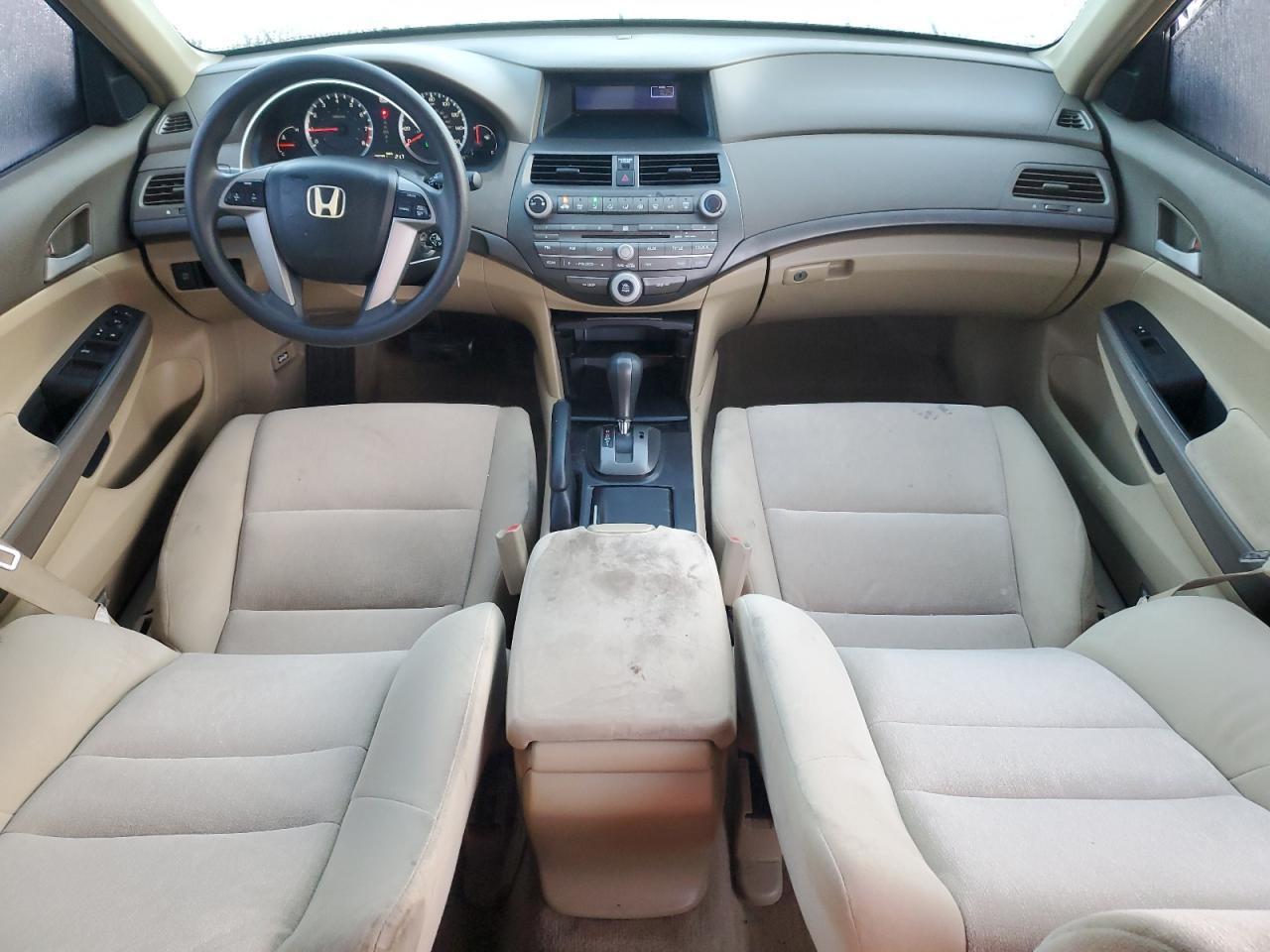 2009 Honda Accord - Image 8