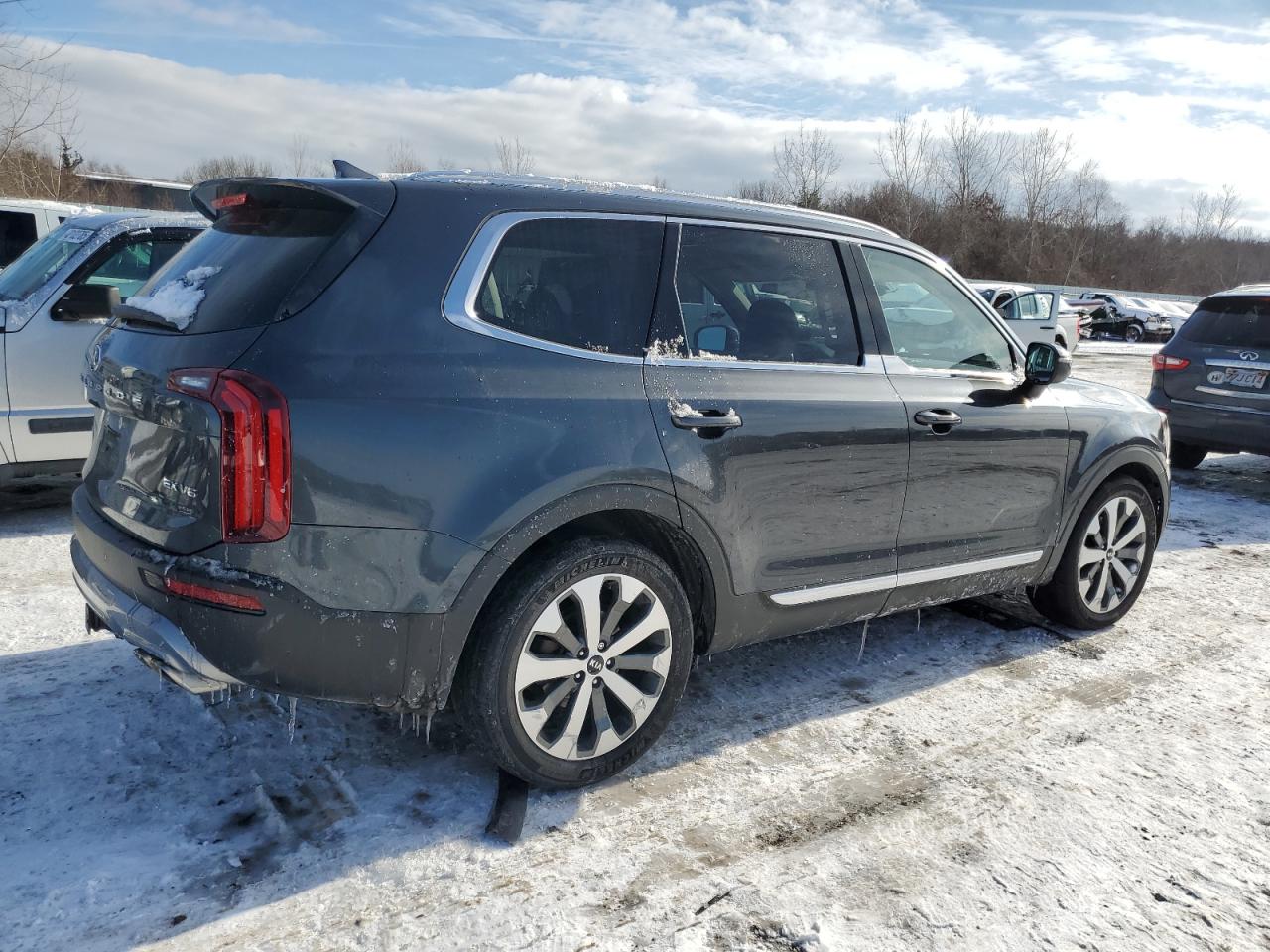 2021 Kia Telluride - Image 3