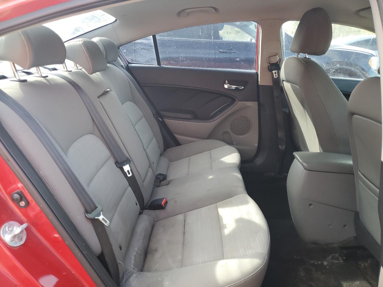 2014 Kia Forte - Image 10
