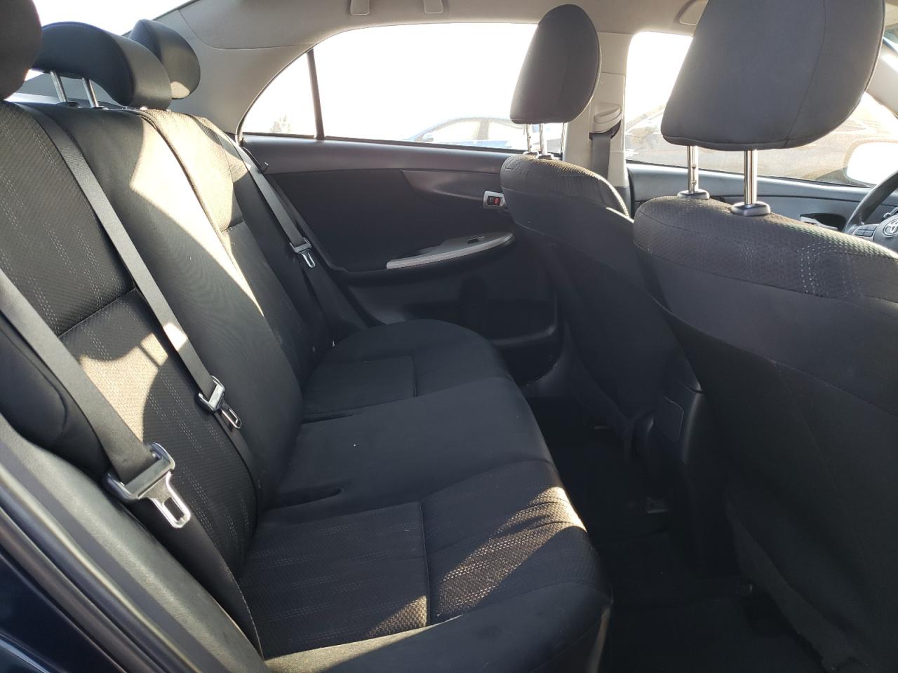 2011 Toyota Corolla - Image 10