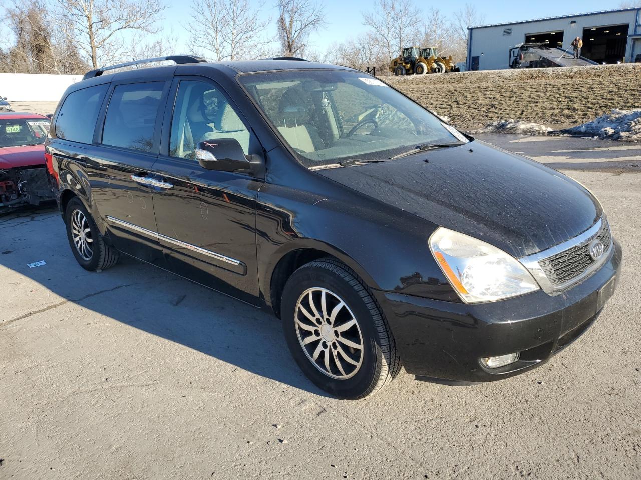 2012 Kia Sedona - Image 4