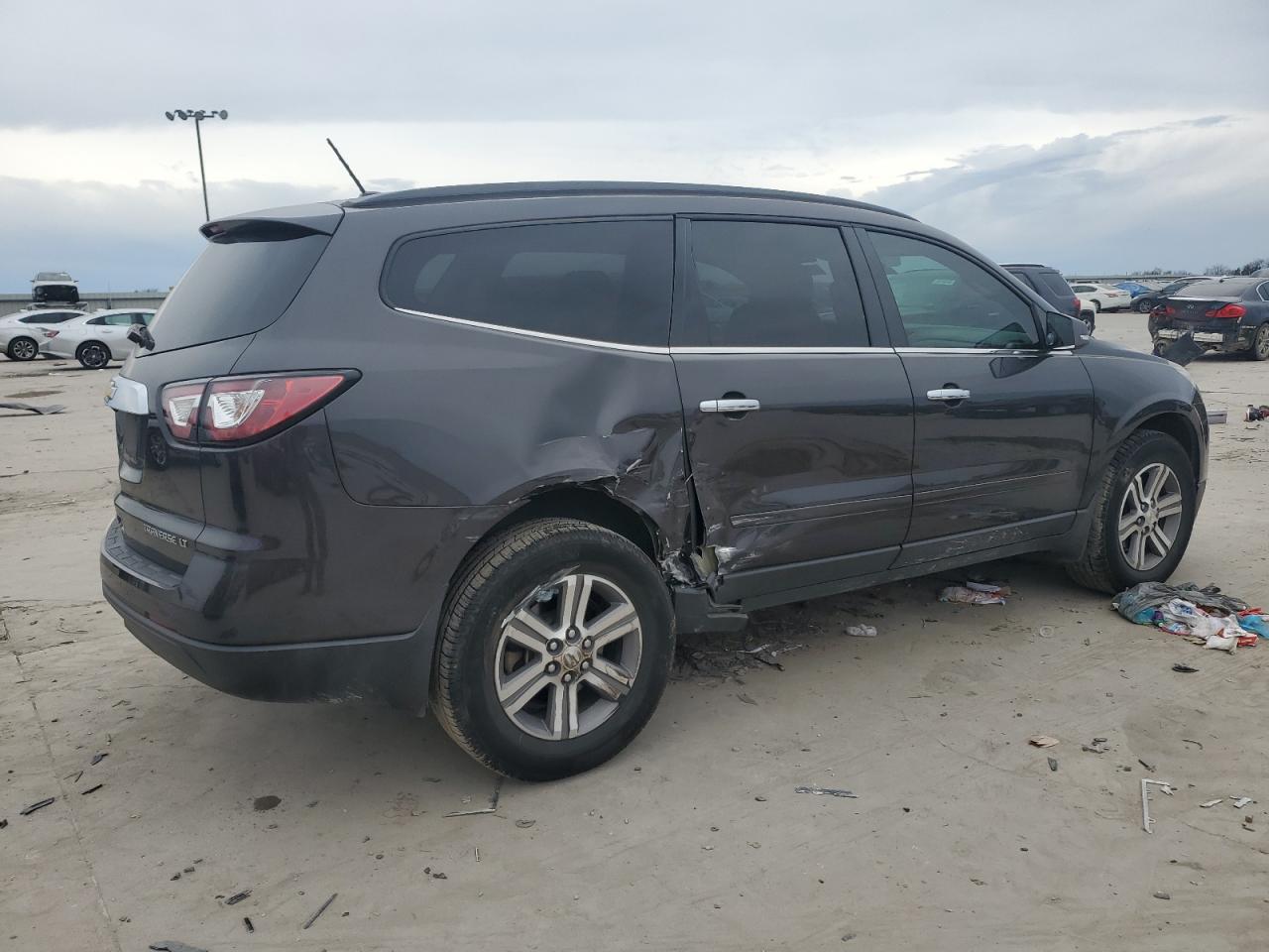 2015 Chevrolet Traverse - Image 3