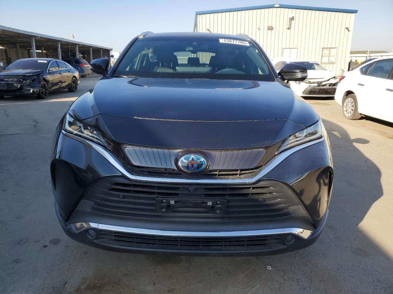 2021 Toyota Venza - Image 5