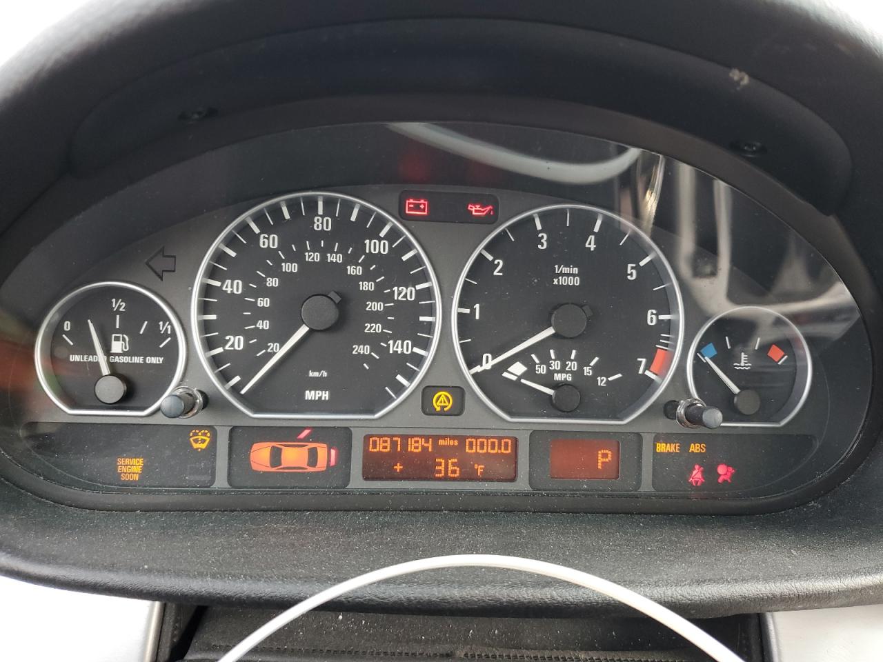 2005 BMW 330 Xi VIN: WBAEW53425PN39053 Lot: 86833674