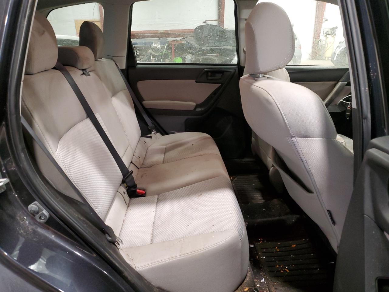 2015 Subaru Forester - Image 10