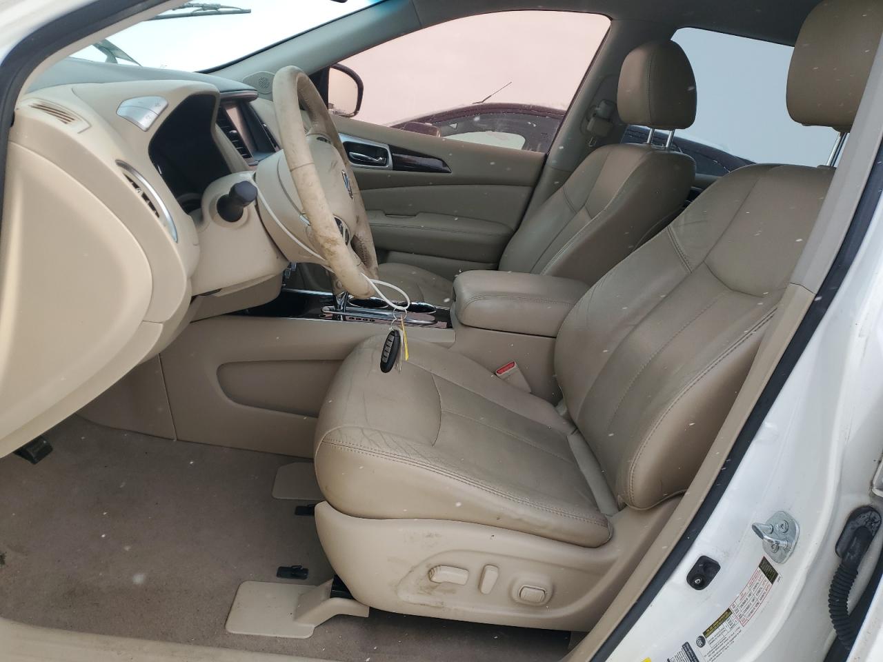 2014 Nissan Pathfinder - Image 7