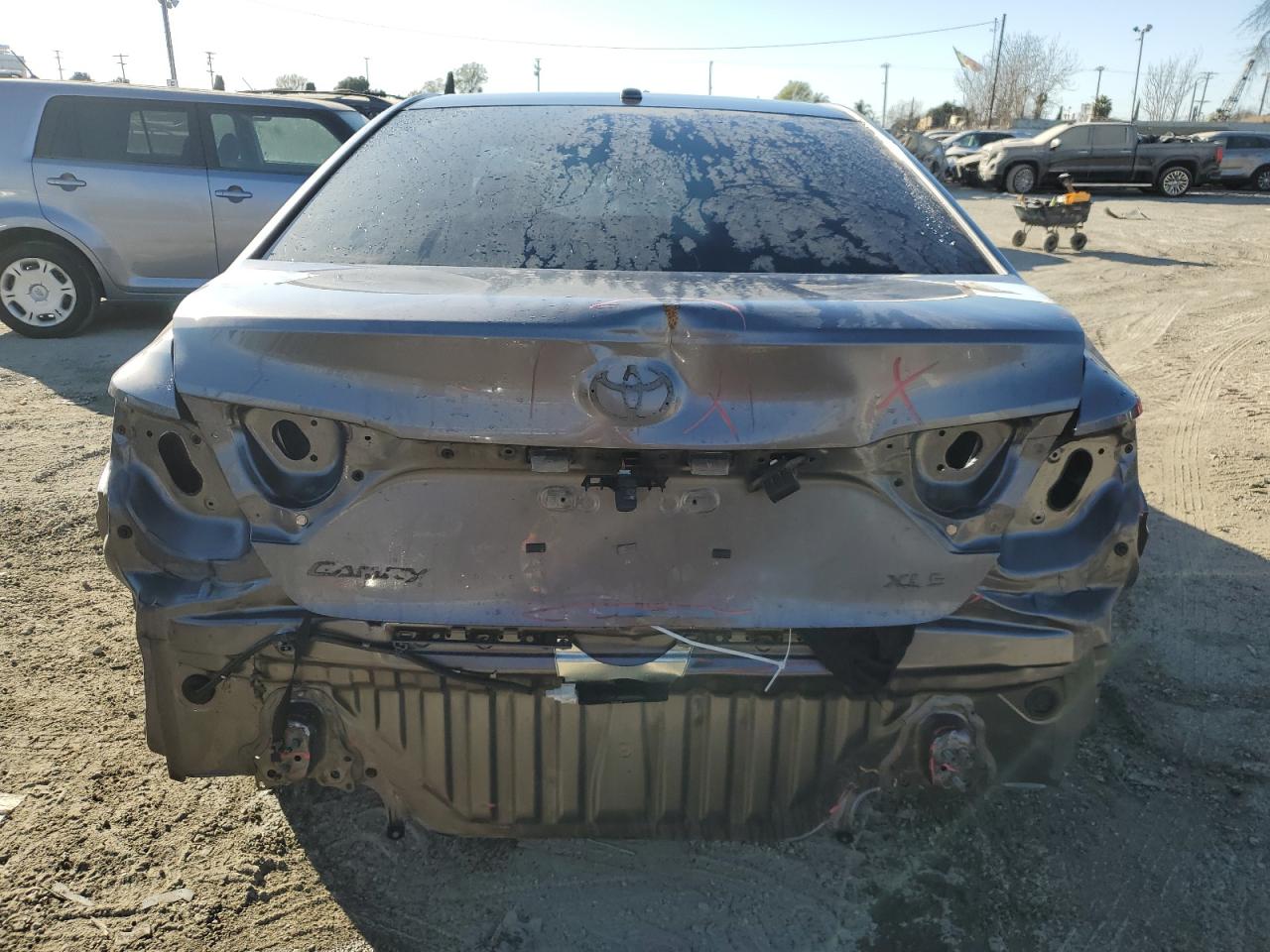 2016 Toyota Camry - Image 6