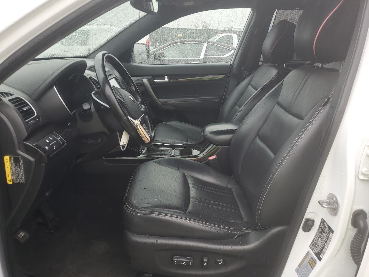 2014 Kia Sorento - Image 7