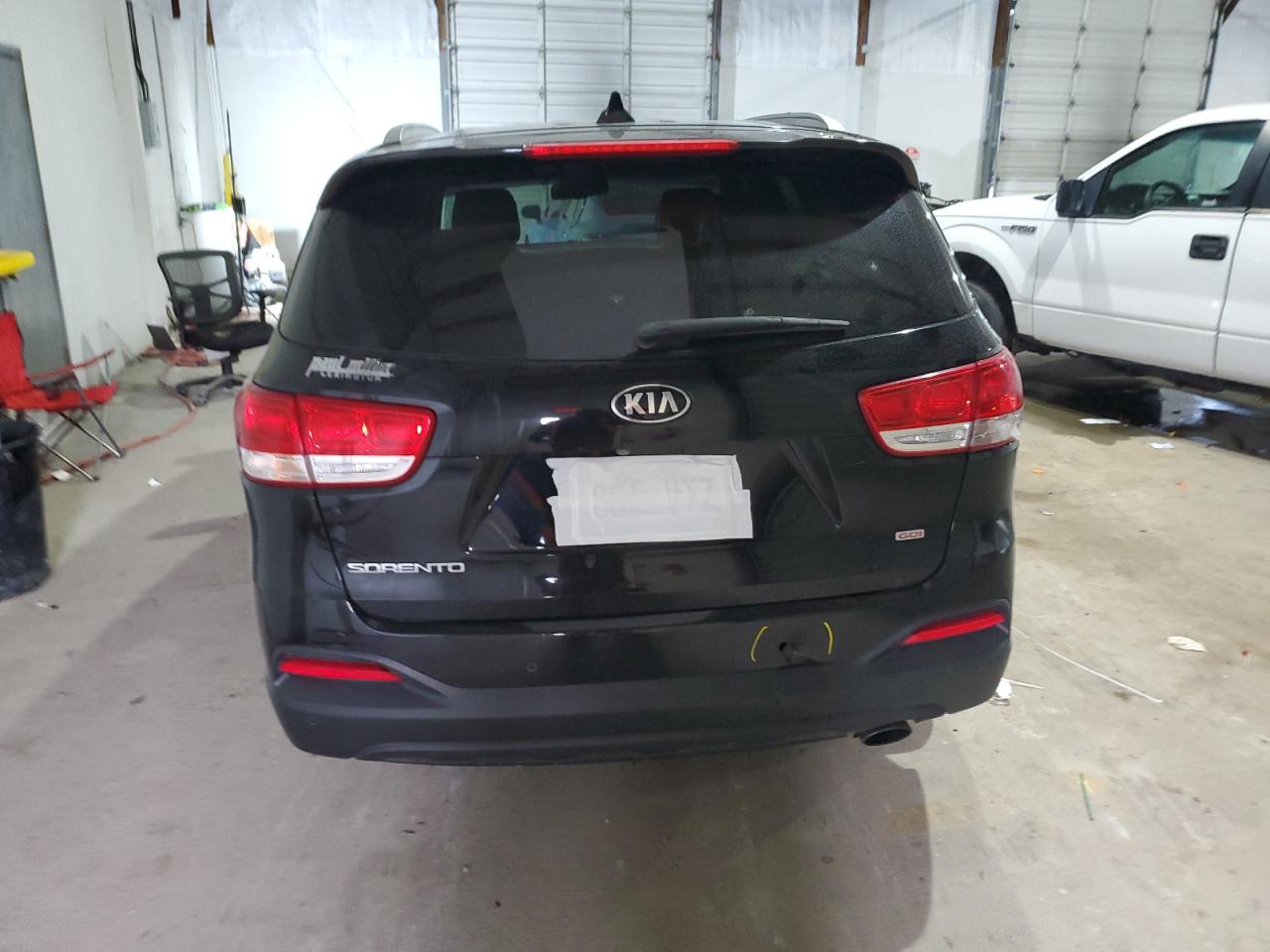 2016 Kia Sorento - Image 6