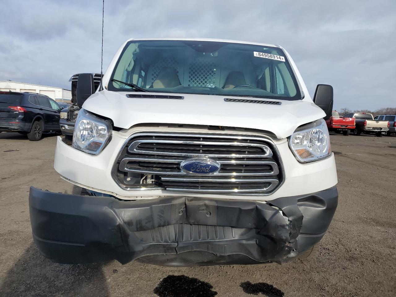 VIN 1FTYR1YM6KKA42377 2019 FORD TRANSIT no.5