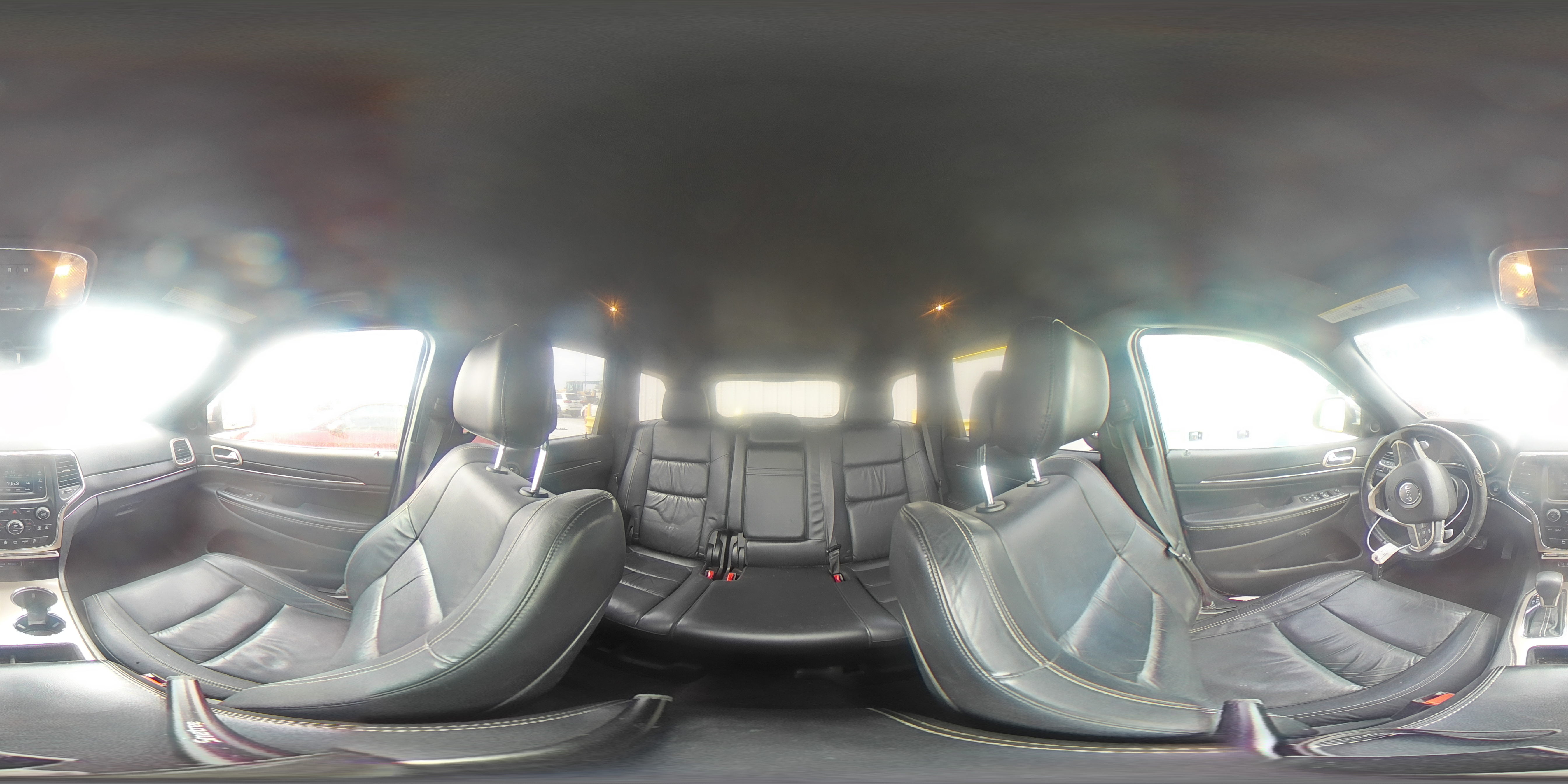 2016 Jeep Grand Cherokee - Image 16