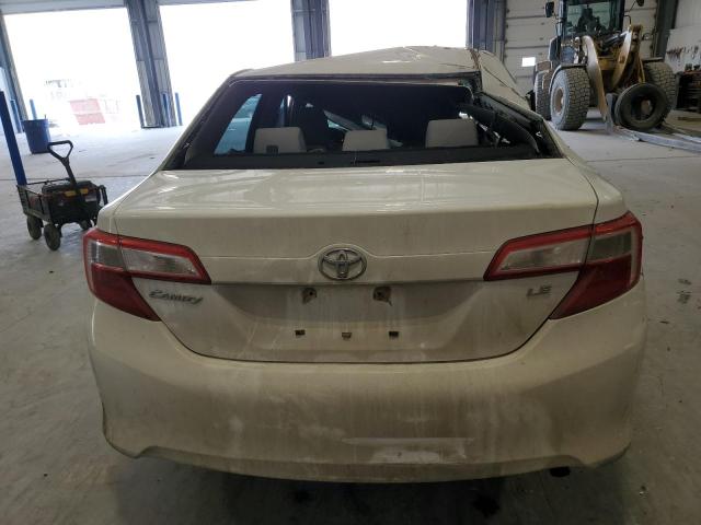  TOYOTA CAMRY 2013 Белый