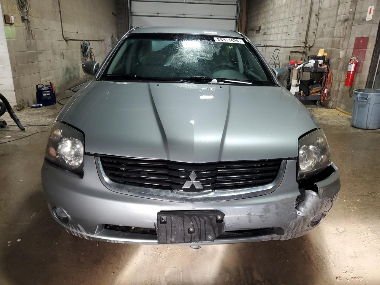 2008 Mitsubishi Galant - Image 5
