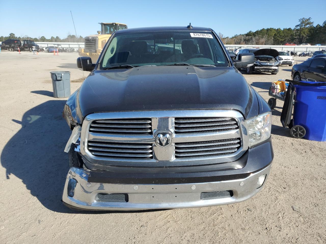 2016 RAM 1500 - Image 5