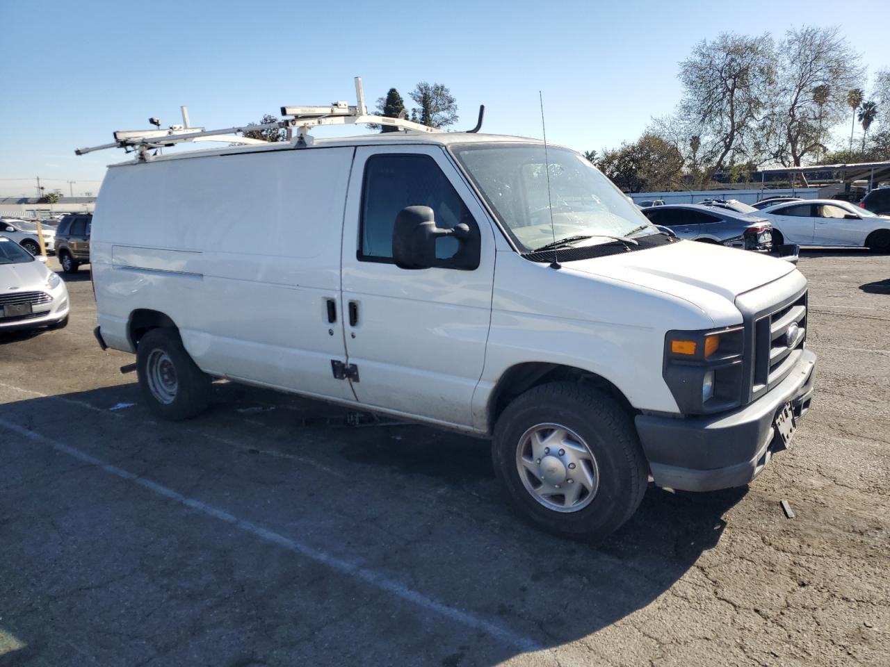 2011 Ford Econoline - Image 4