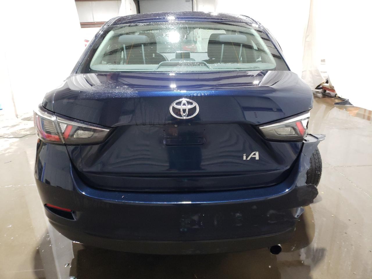 2017 Toyota Yaris - Image 6