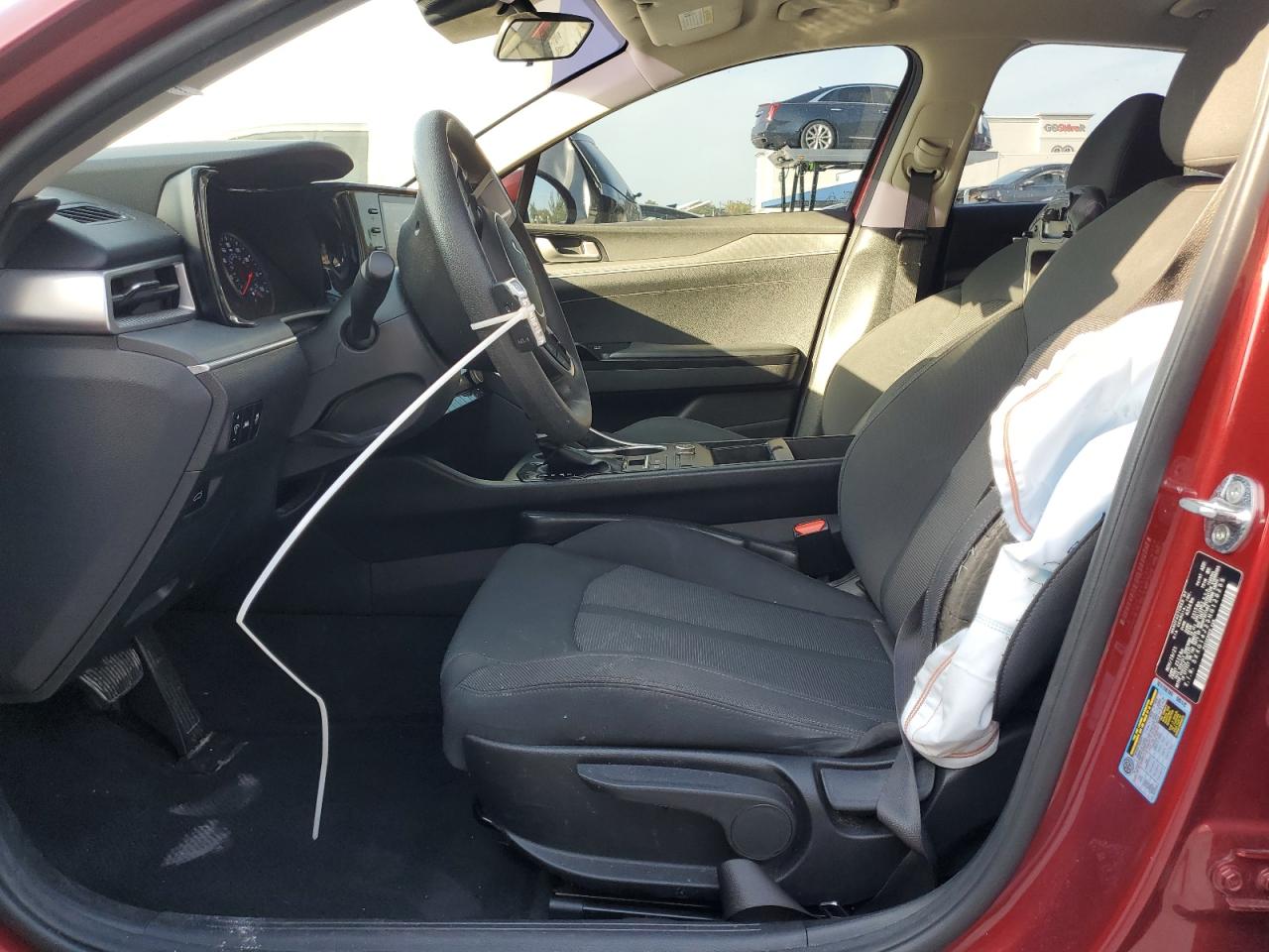 2022 Kia K5 - Image 7