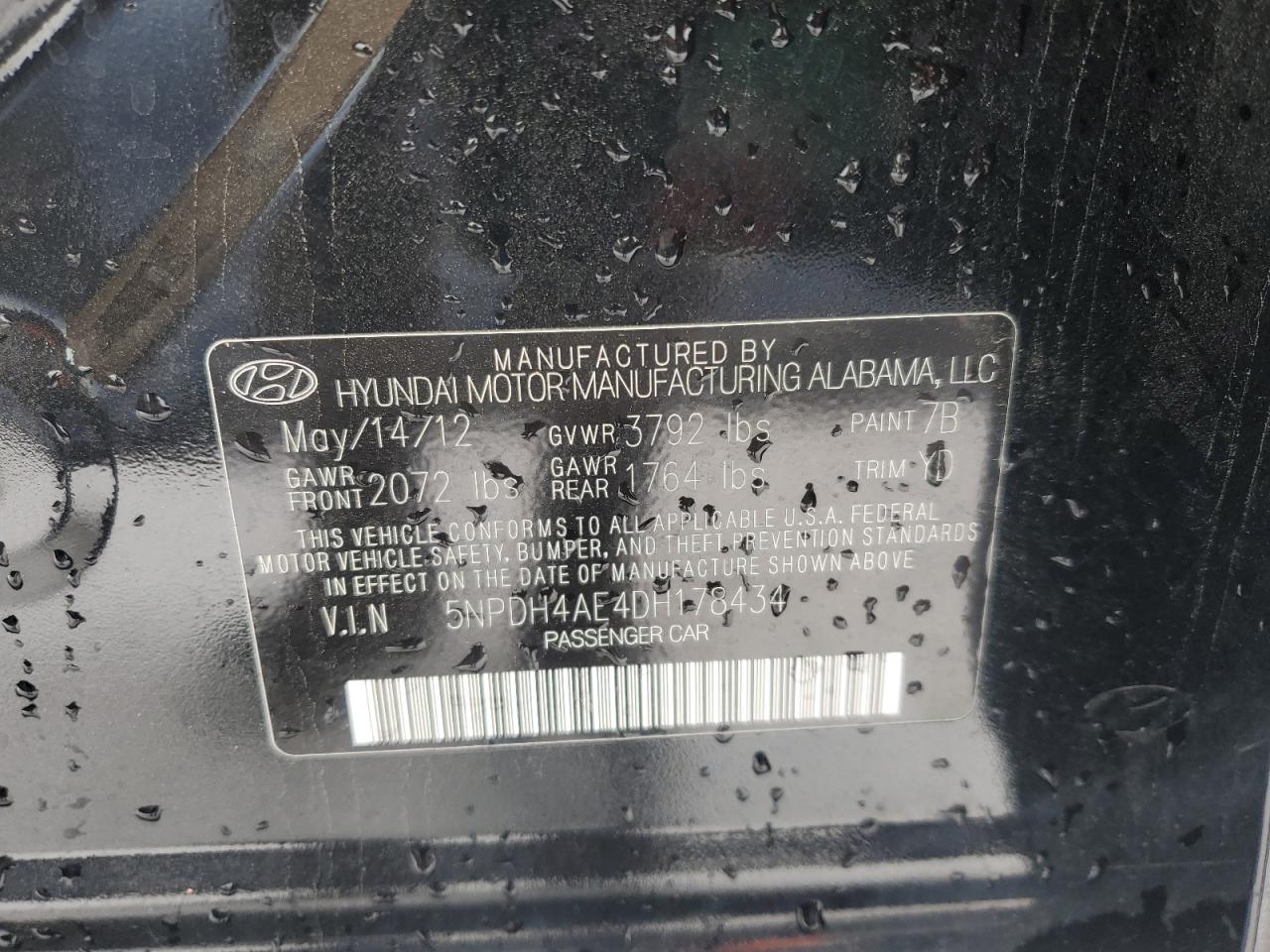 2013 Hyundai Elantra - Image 12