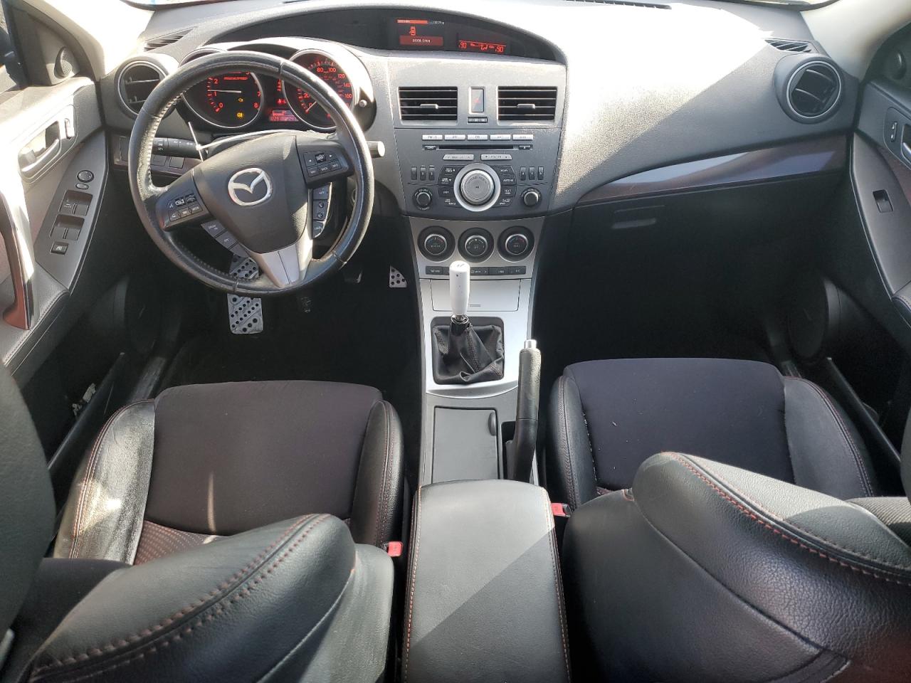 2010 Mazda 3 - Image 8
