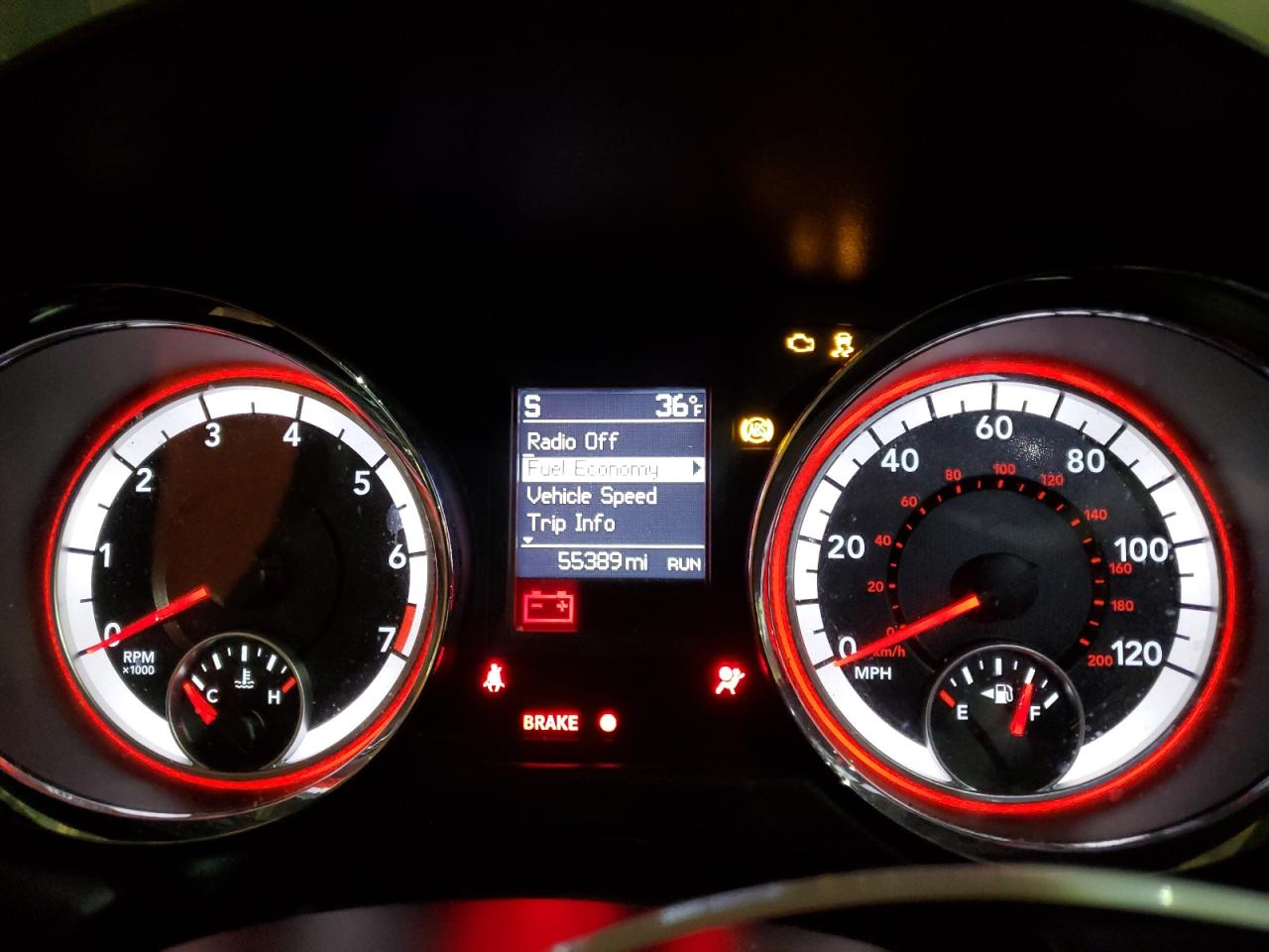 2019 Dodge Caravan - Image 9