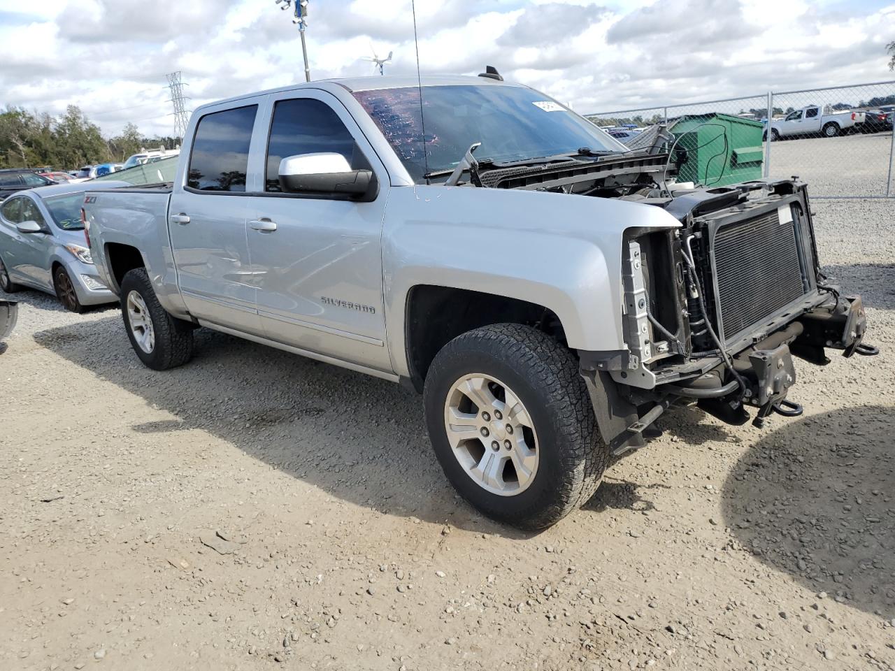 2018 Chevrolet Silverado - Image 4