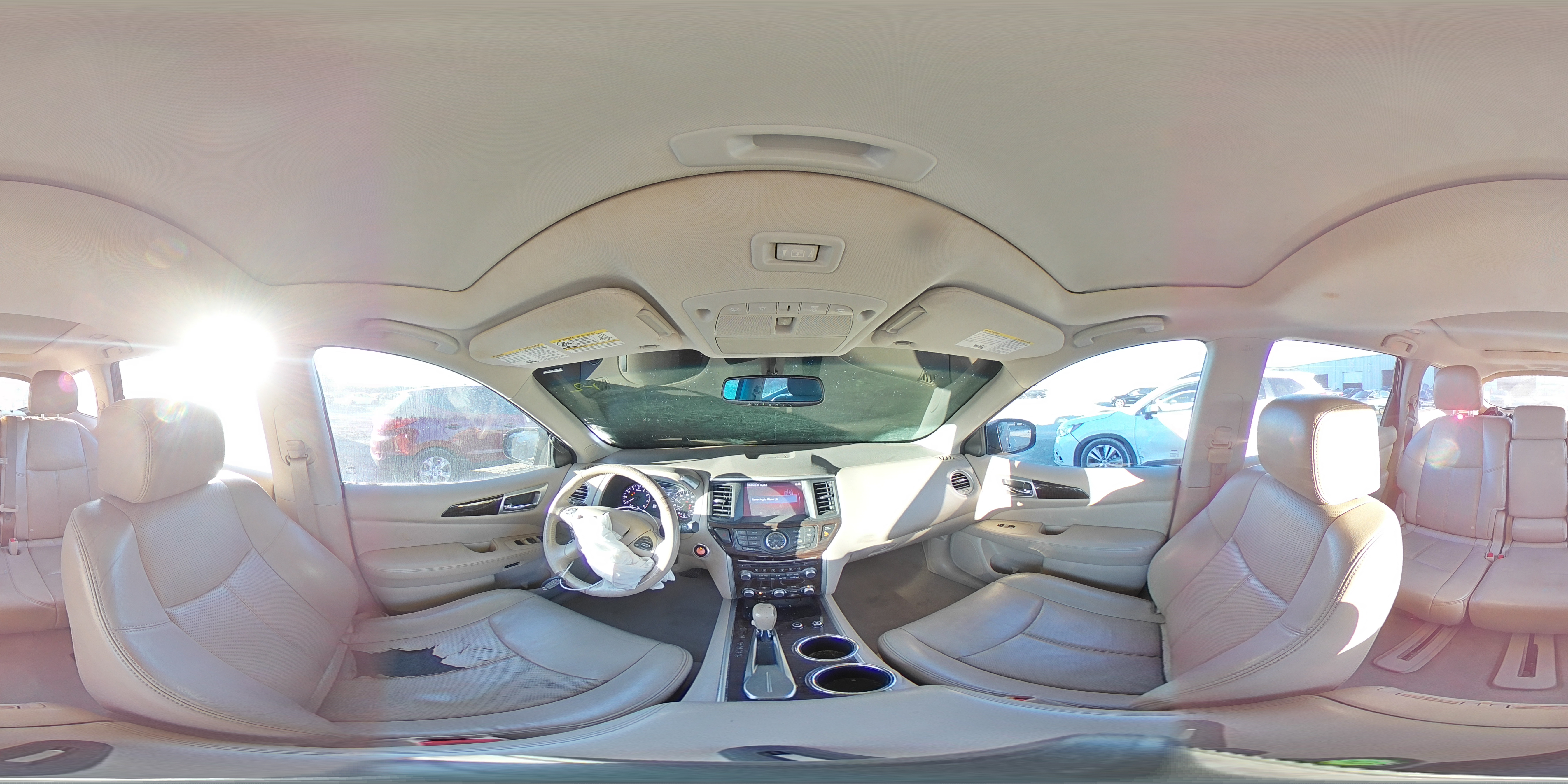 2014 Nissan Pathfinder - Image 16