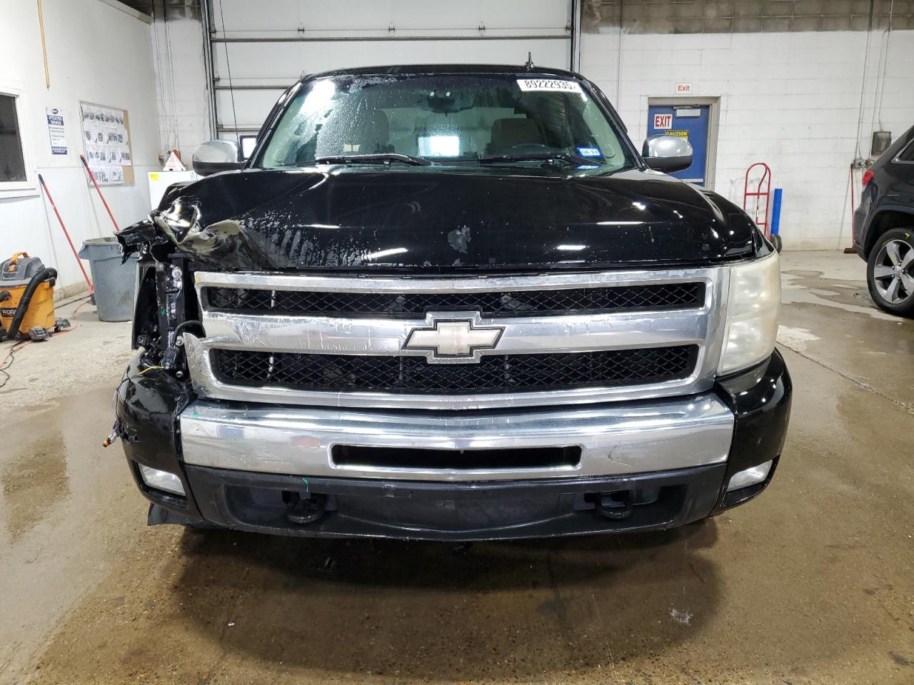 2011 Chevrolet Silverado - Image 5