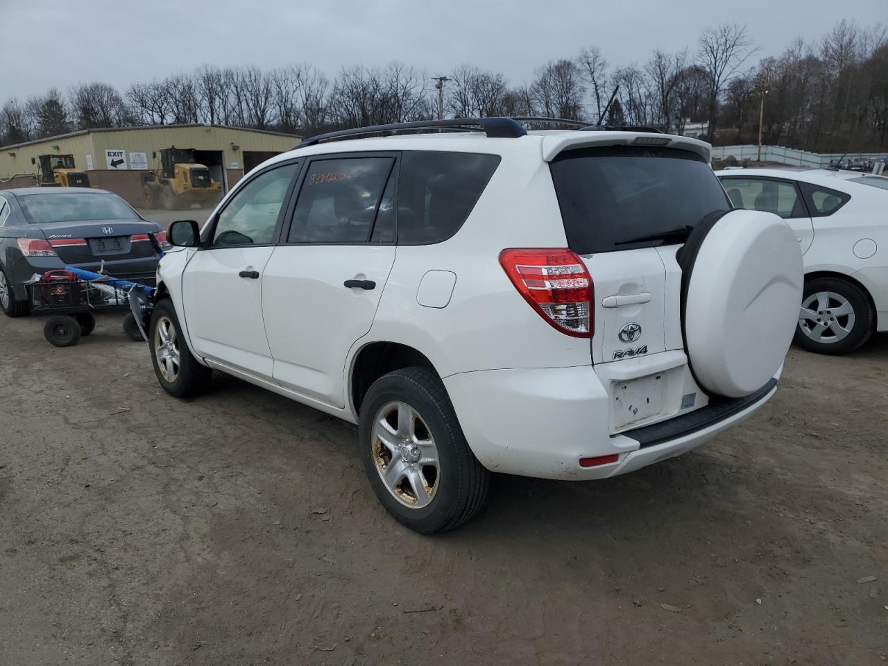 2012 Toyota RAV 4 - Image 2
