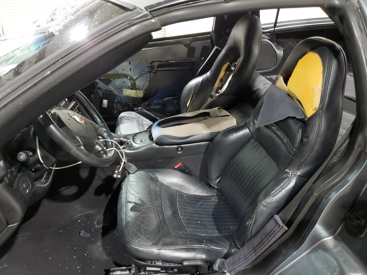 2004 Chevrolet Corvette - Image 7