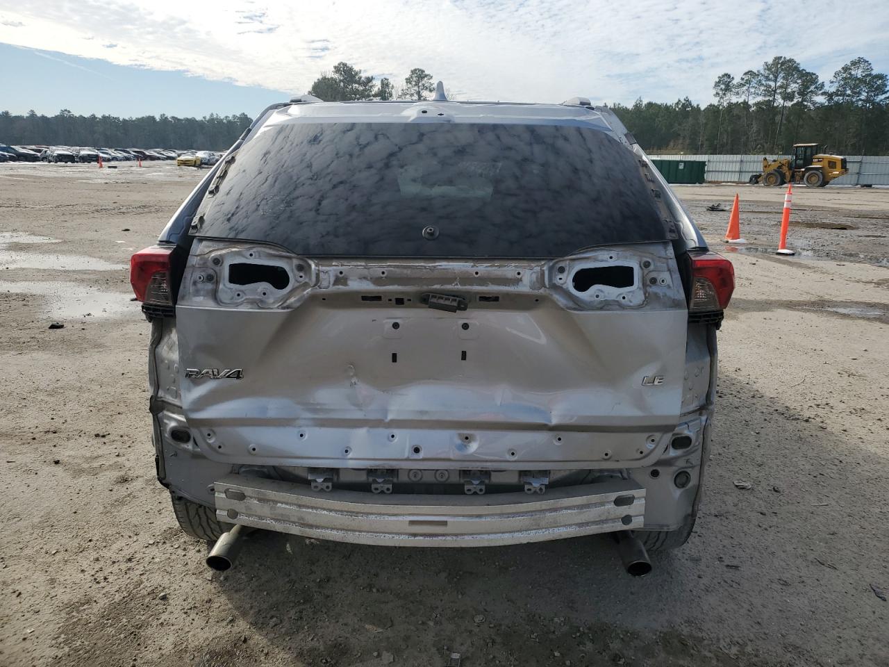 2019 Toyota RAV 4 - Image 6