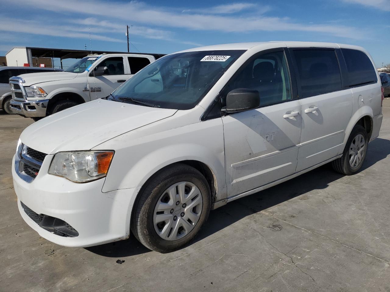 VIN 2C4RDGBG2HR599788 2017 DODGE CARAVAN no.1