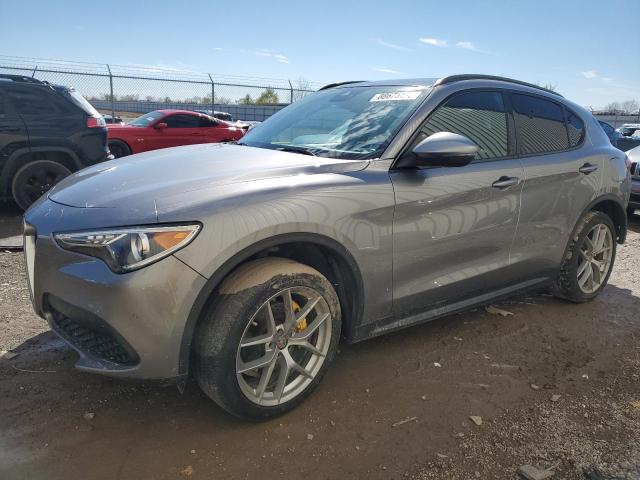 2018 Alfa Romeo Stelvio Ti Sport