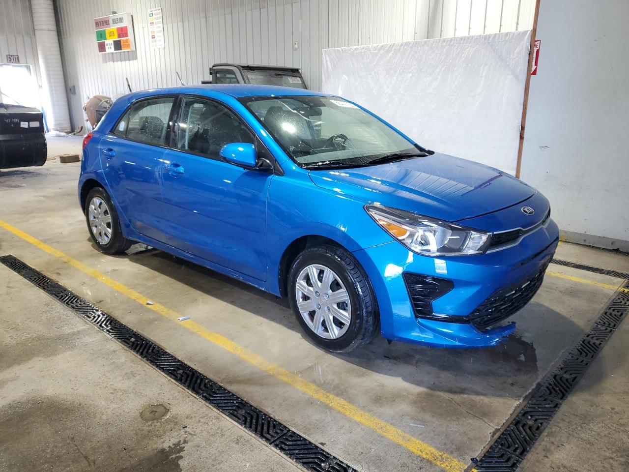 2021 Kia Rio - Image 4