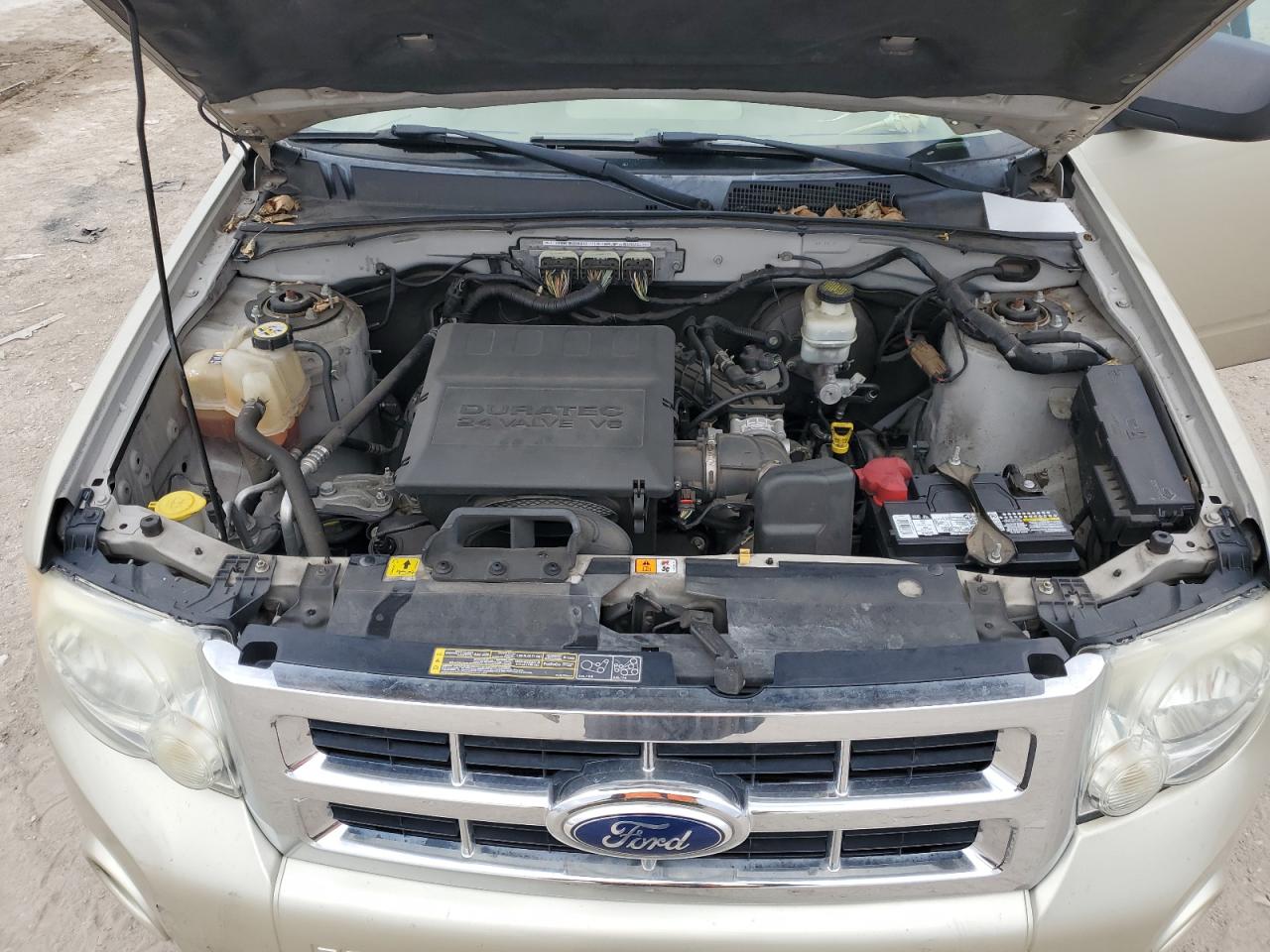 2012 Ford Escape - Image 12