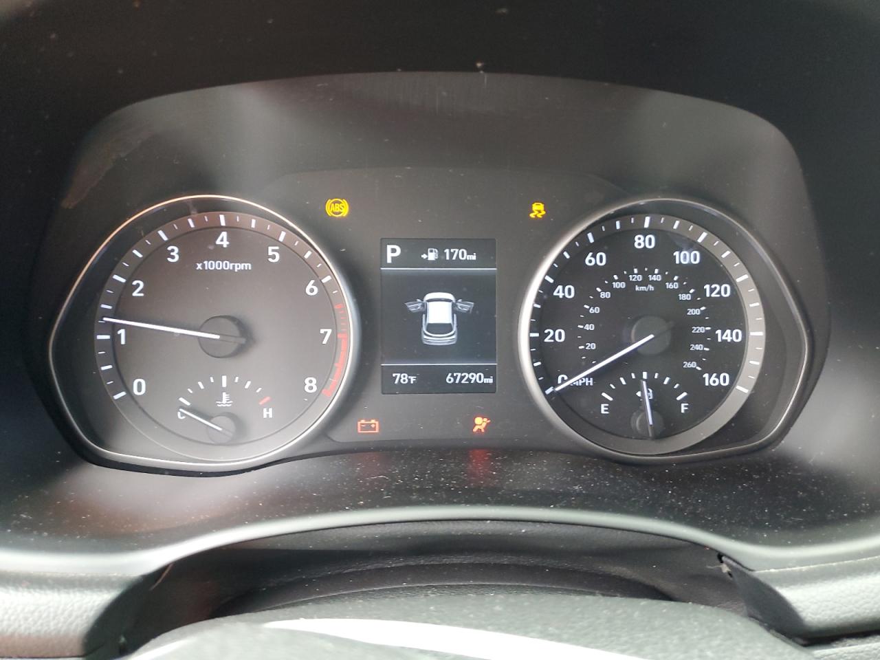 2018 Hyundai Elantra - Image 9