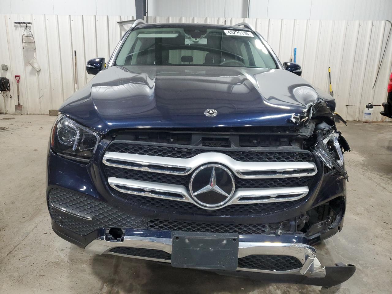 2020 Mercedes-Benz GLE - Image 5