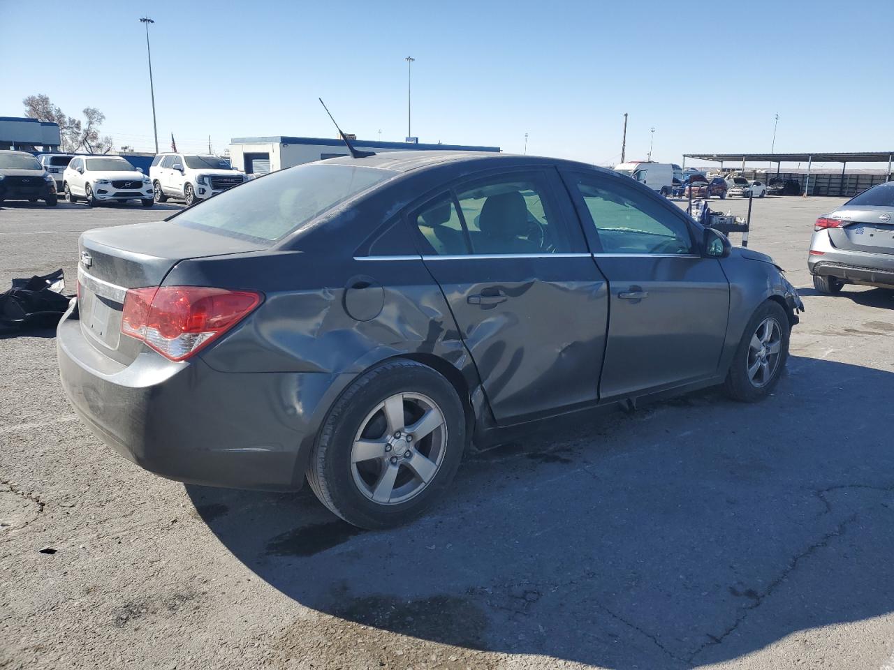 2013 Chevrolet Cruze - Image 3